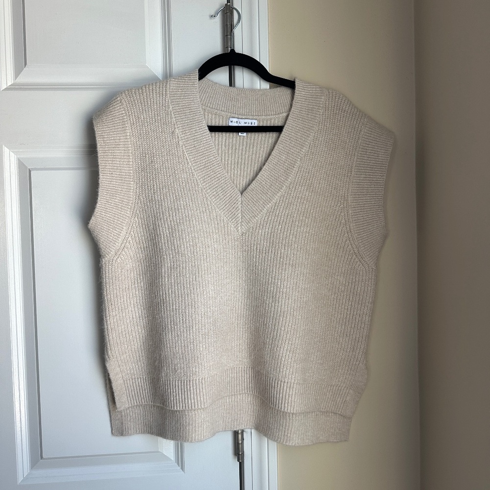Vici Sweater Vest